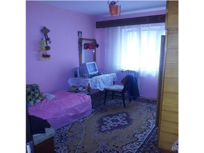 De vanzare apartament 3 camere confort 1, decomandat Eremia Grigorescu